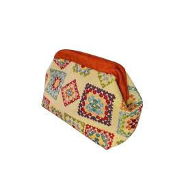 Χειροποίητο clutch bag από υφαντό ύφασμα με πολύχρωμο crochet-inspired μοτίβο και βελούδινη κανελί λεπτομέρεια.