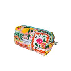 Χειροποίητο καπιτονέ νεσεσέρ ταξιδίου Boxy Travel Pouch Mediterranean Garden με πολύχρωμο floral και μεσογειακό σχέδιο.