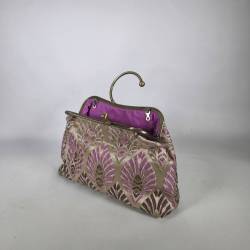 Χειροποίητο clutch